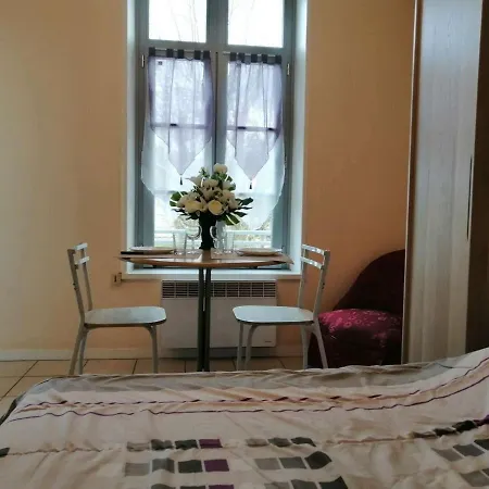 Rochefort, 1 Piece, 2 Personnes - Fr-1-246b-46 Apartmán *